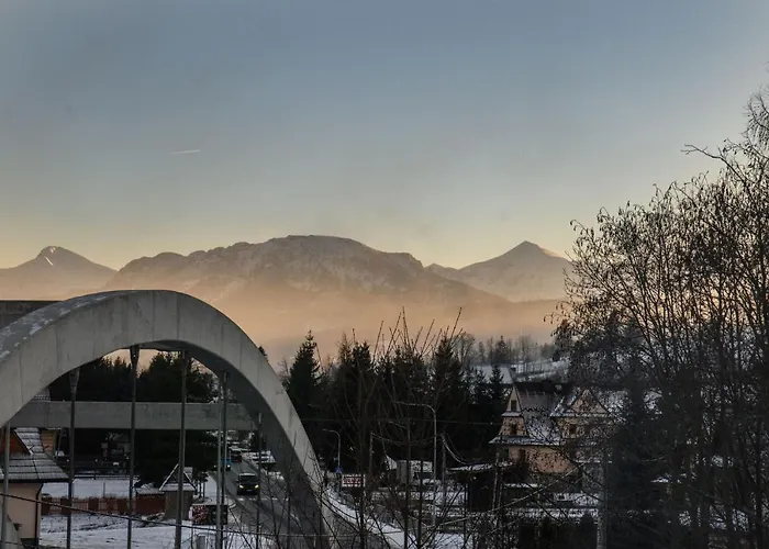 Chocholowska Apartment *